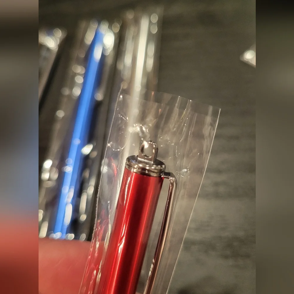 MEK 4-Pack Capacitive Stylus Pens in Black Blue Silver Red